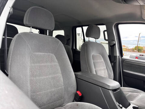 2004 Ford Explorer XLT