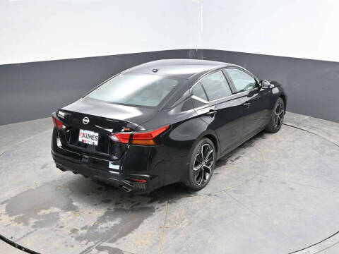 2025 Nissan Altima 2.5 SR