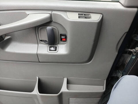 2011 Chevrolet Express LT 3500