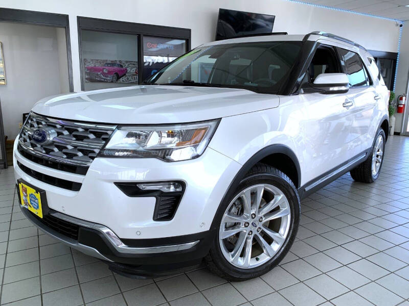 2018 Ford Explorer for sale at SAINT CHARLES MOTORCARS in Saint Charles IL