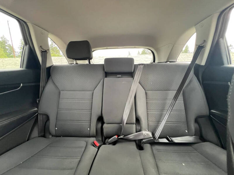 2016 Kia Sorento LX