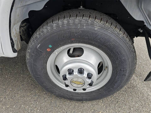 2024 Chevrolet Express 4500