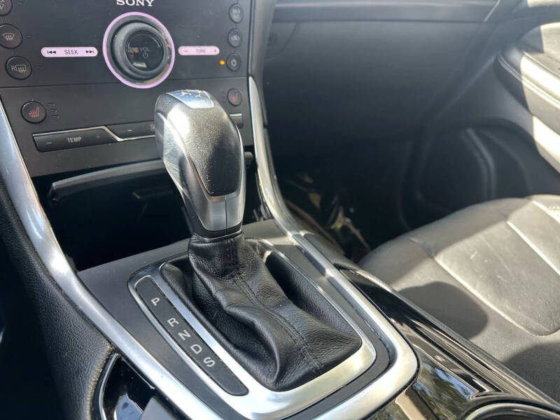 2016 Ford Edge Titanium