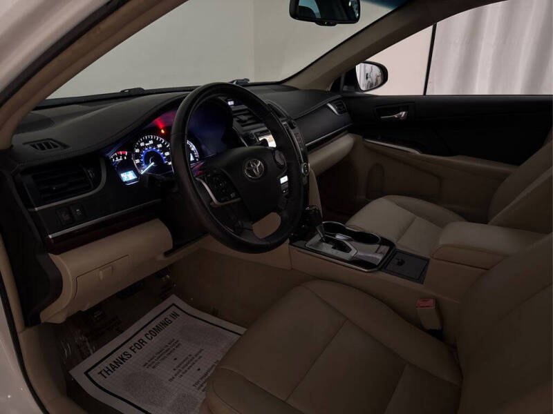 2014 Toyota Camry XLE V6