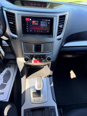 2011 Subaru Outback 2.5i Premium