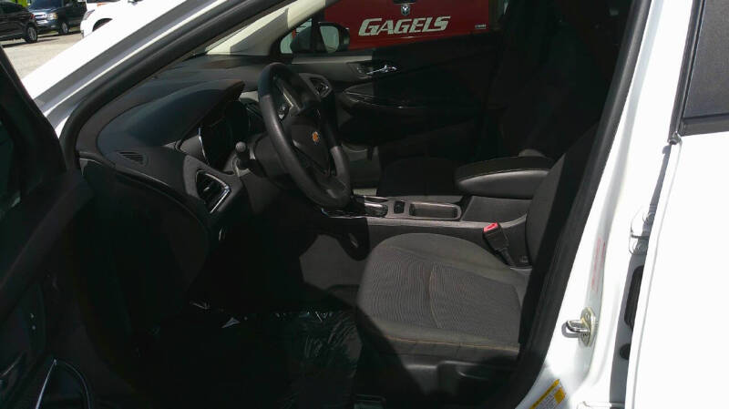 2018 Chevrolet Cruze LS Auto