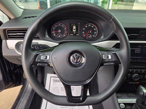 2022 Volkswagen Passat SE