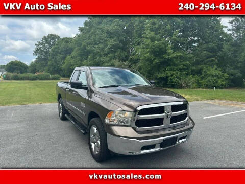 2018 RAM 1500 SLT