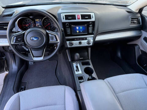 2018 Subaru Outback 2.5i