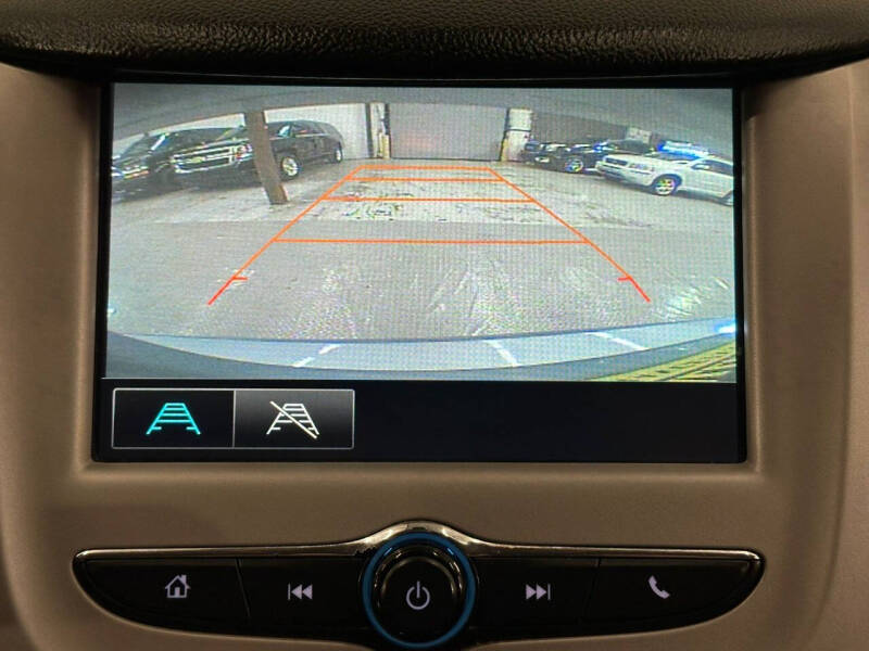 2018 Chevrolet Cruze LS Auto