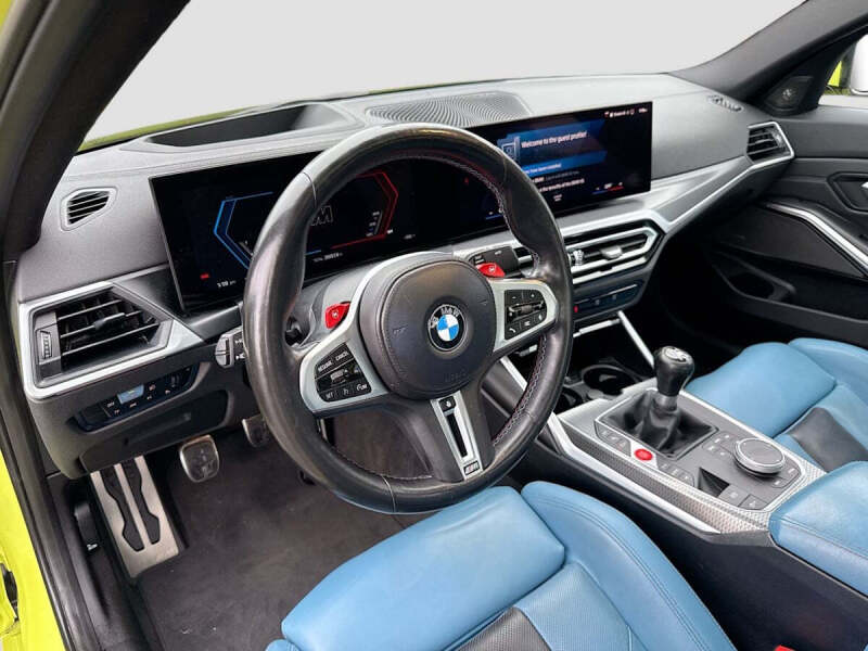 2023 BMW M3