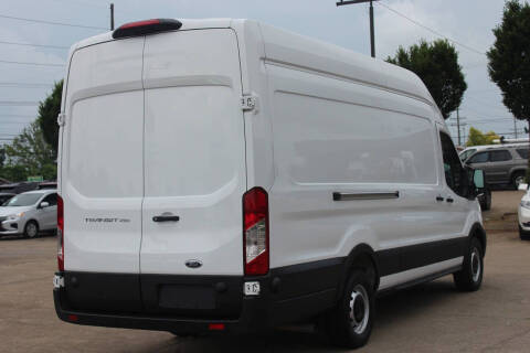 2025 Ford Transit 250