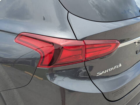 2020 Hyundai Santa Fe SE