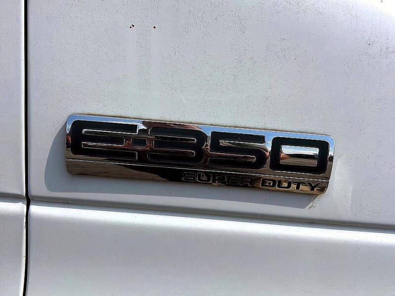 2006 Ford E-Series E-350 SD
