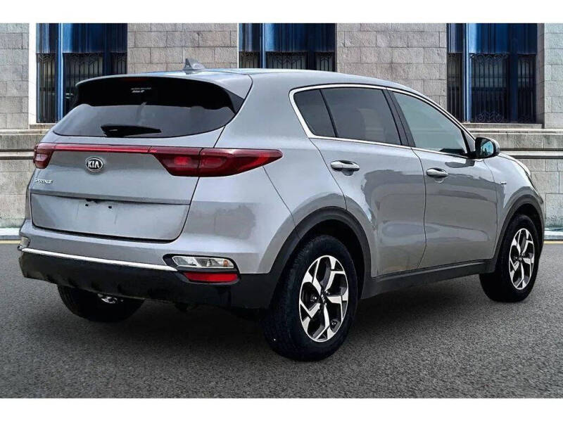 2022 Kia Sportage LX