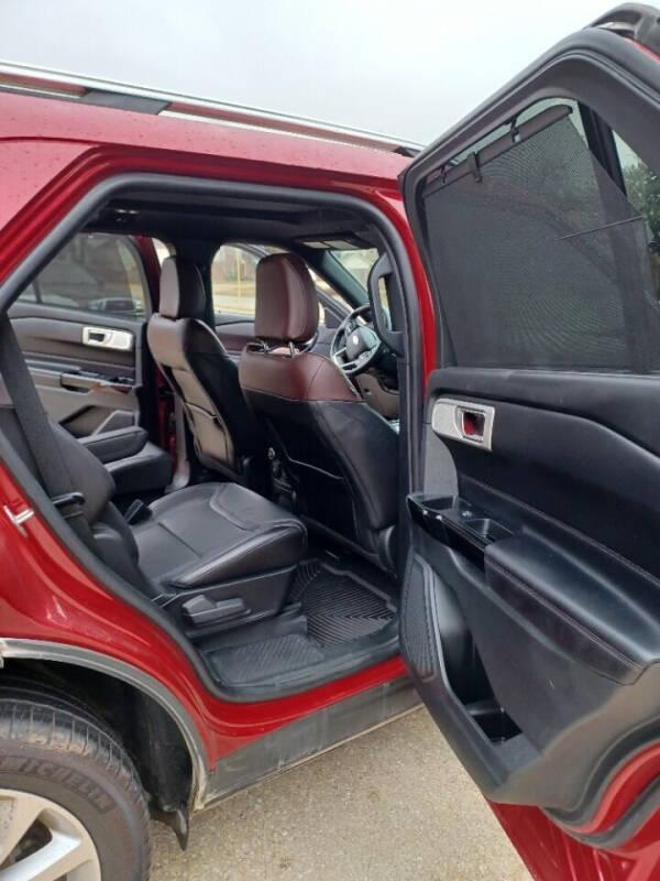 2022 Ford Explorer Platinum