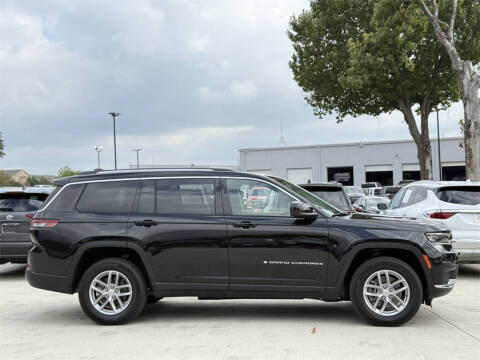 2024 Jeep Grand Cherokee L Laredo