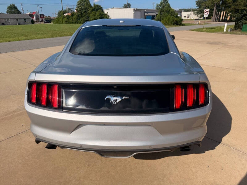2016 Ford Mustang EcoBoost Premium