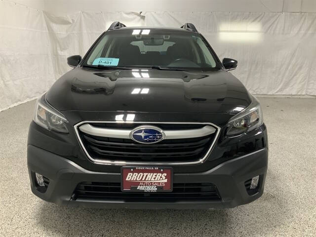 2022 Subaru Outback Premium