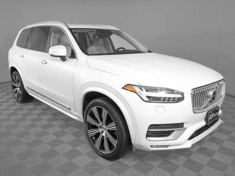2022 Volvo XC90 T6 Inscription 6-Passenger