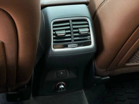 2016 Audi Q3 2.0T quattro Premium Plus