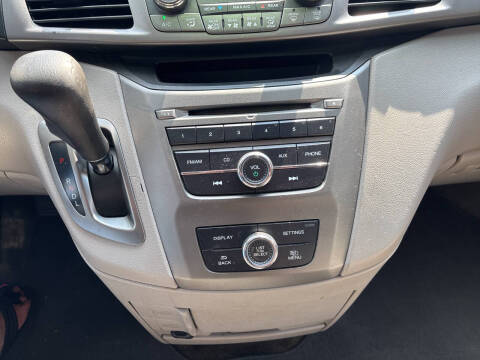 2015 Honda Odyssey LX