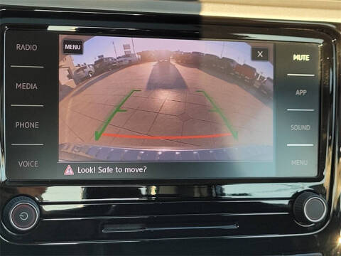 2022 Volkswagen Passat SE