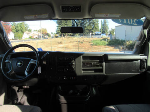 2017 Chevrolet Express LS 2500