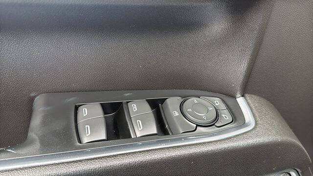 2024 GMC Sierra 1500 Elevation Standard