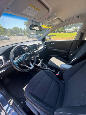 2018 Kia Rio 5-Door EX