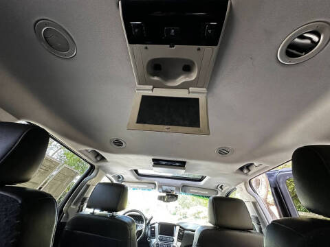 2017 GMC Yukon XL SLT