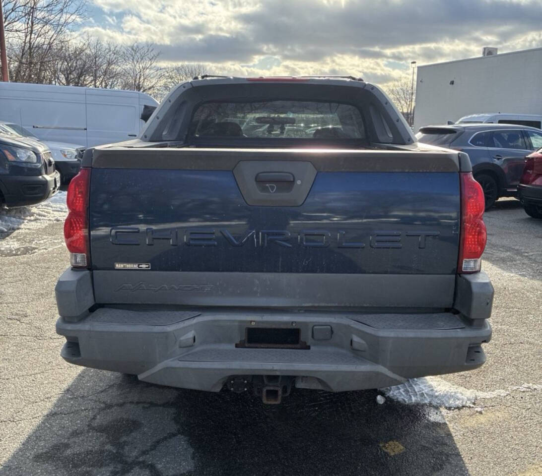 2002 Chevrolet Avalanche 7