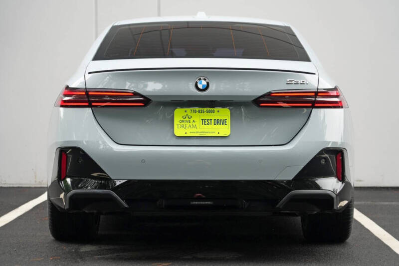 2024 BMW 5 Series 530i