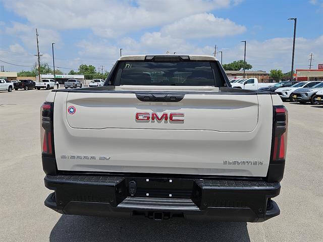 2026 GMC Sierra EV Elevation