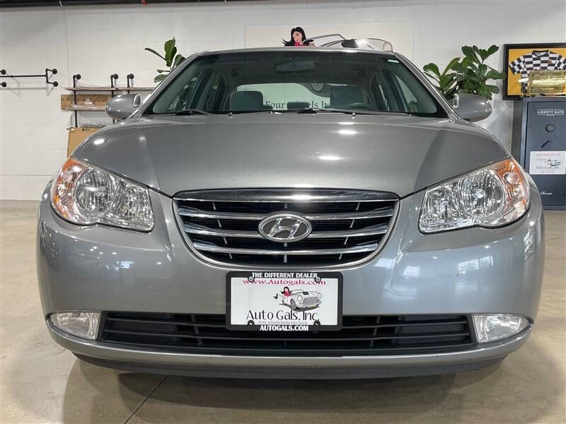 2010 Hyundai Elantra Blue