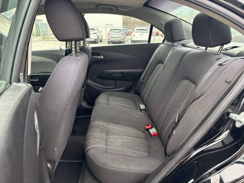 2017 Chevrolet Sonic LT Auto