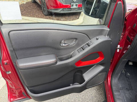 2025 Nissan Frontier PRO-X