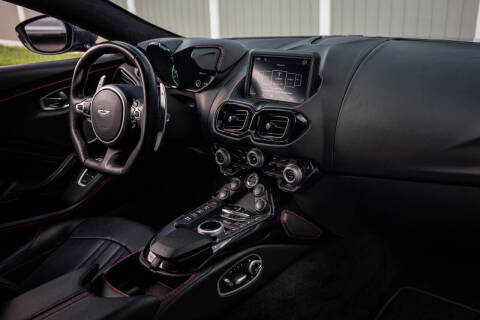 2020 Aston Martin Vantage
