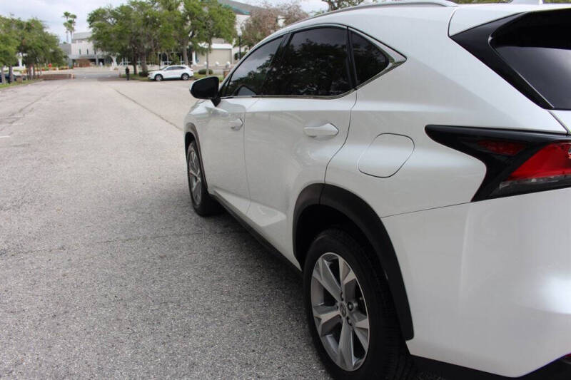 2017 Lexus NX 200t