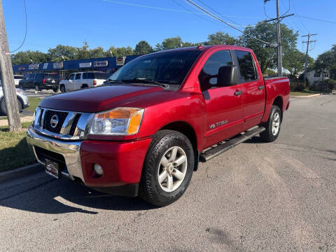 2014 Nissan Titan for sale at TOP YIN MOTORS in Mount Prospect IL