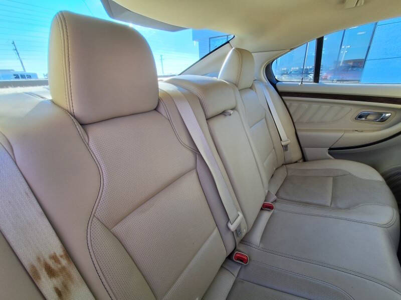 2014 Ford Taurus Limited