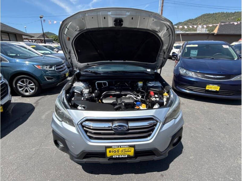 2018 Subaru Outback 2.5i Premium