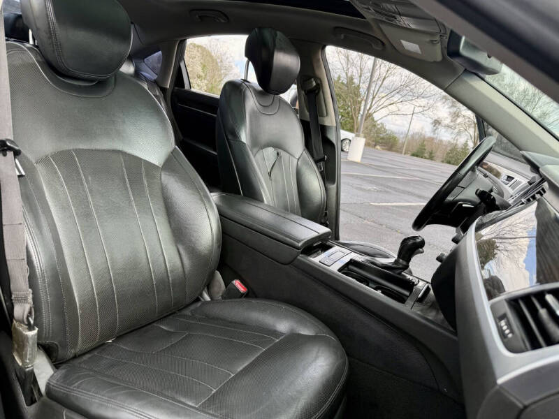 2015 Hyundai Genesis 3.8L