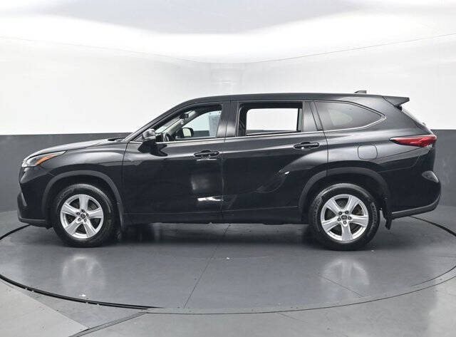 2021 Toyota Highlander LE