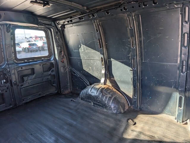 2017 Chevrolet Express 2500