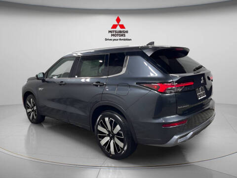 2026 Mitsubishi Outlander PHEV SEL