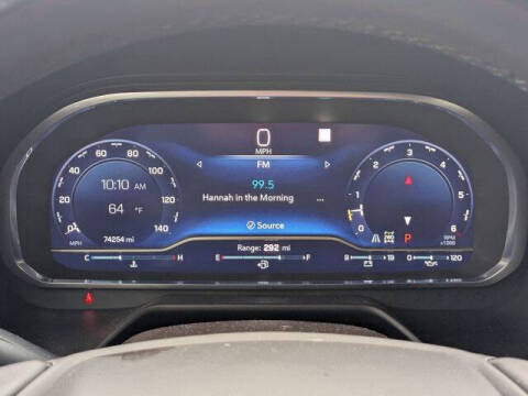 2022 Chevrolet Suburban LT