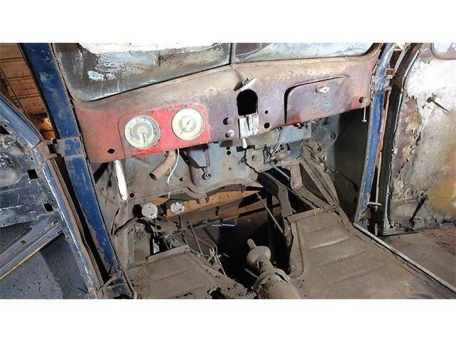 1937 Ford 4 door slant back