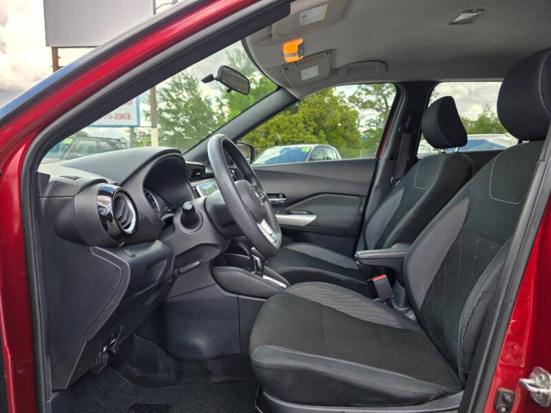 2019 Nissan Kicks SV