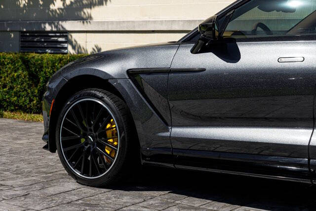 2023 Aston Martin DBX 707